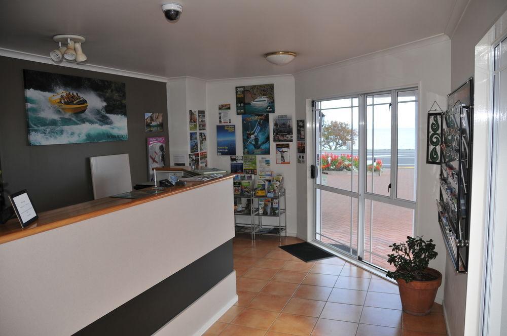 Lakeside Taupo Motel Exteriör bild